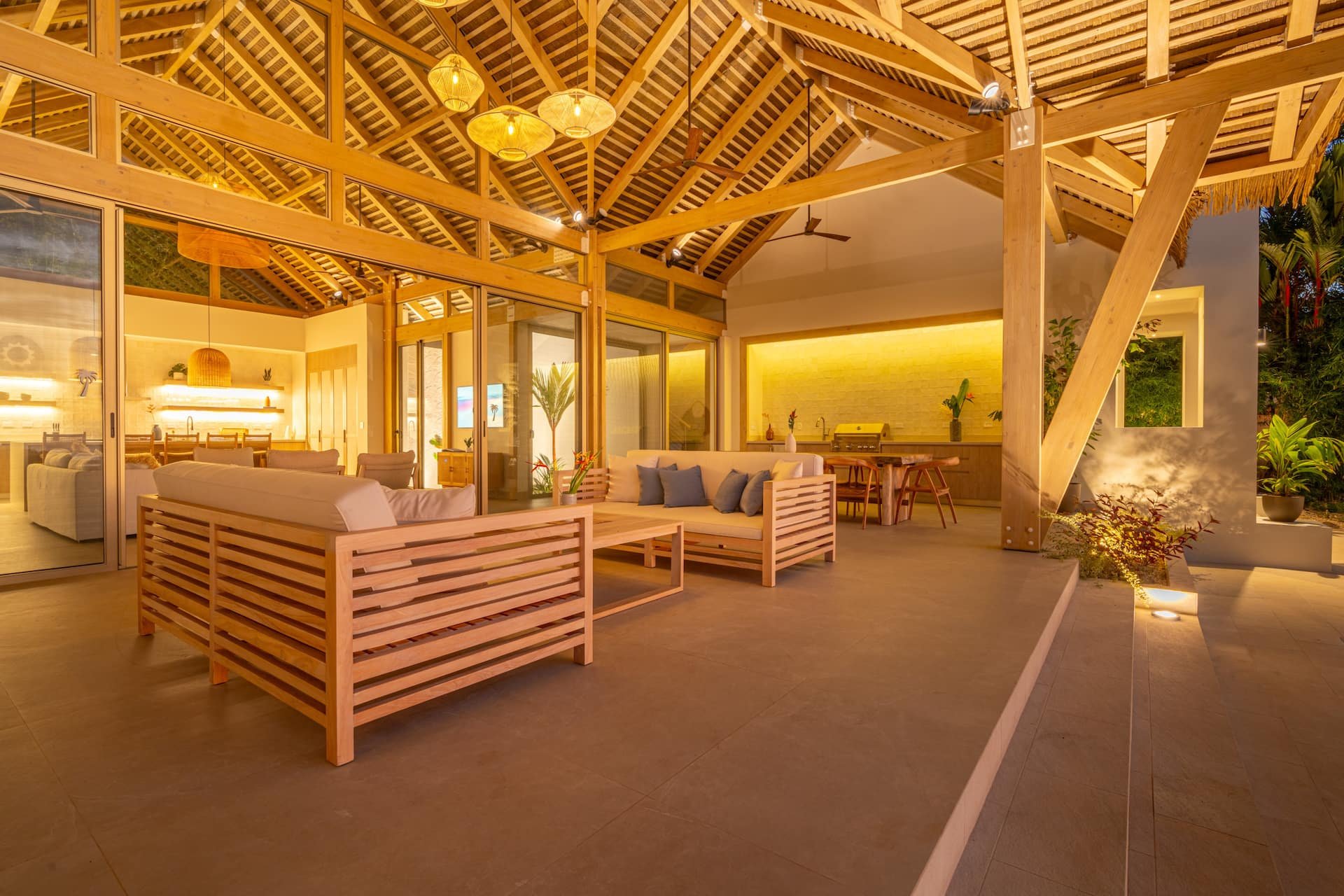 The jungle setting and deck