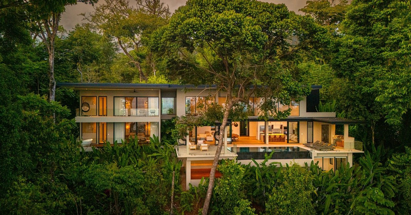 Casa Colibri at golden hour